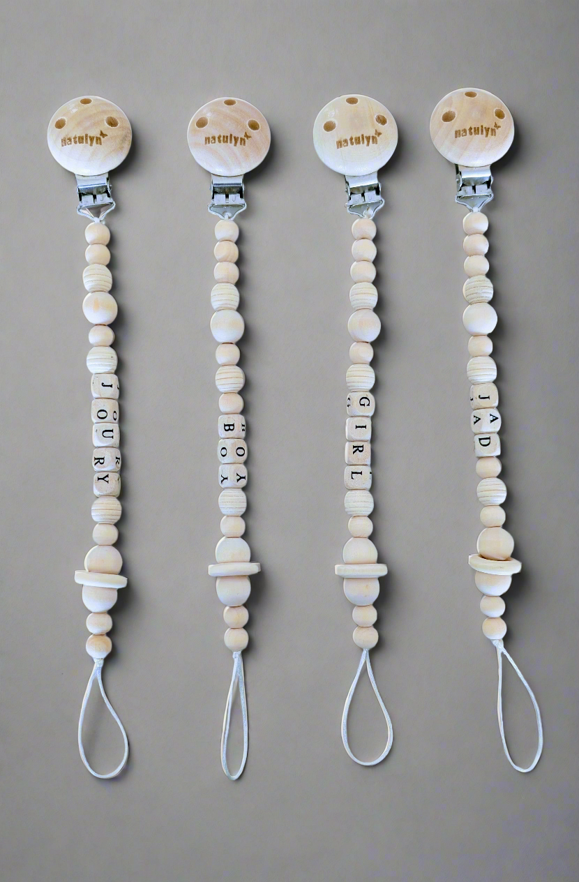 Attache Sucette En Bois natulyn (sans sucette) GIRL/BOY/LOVE